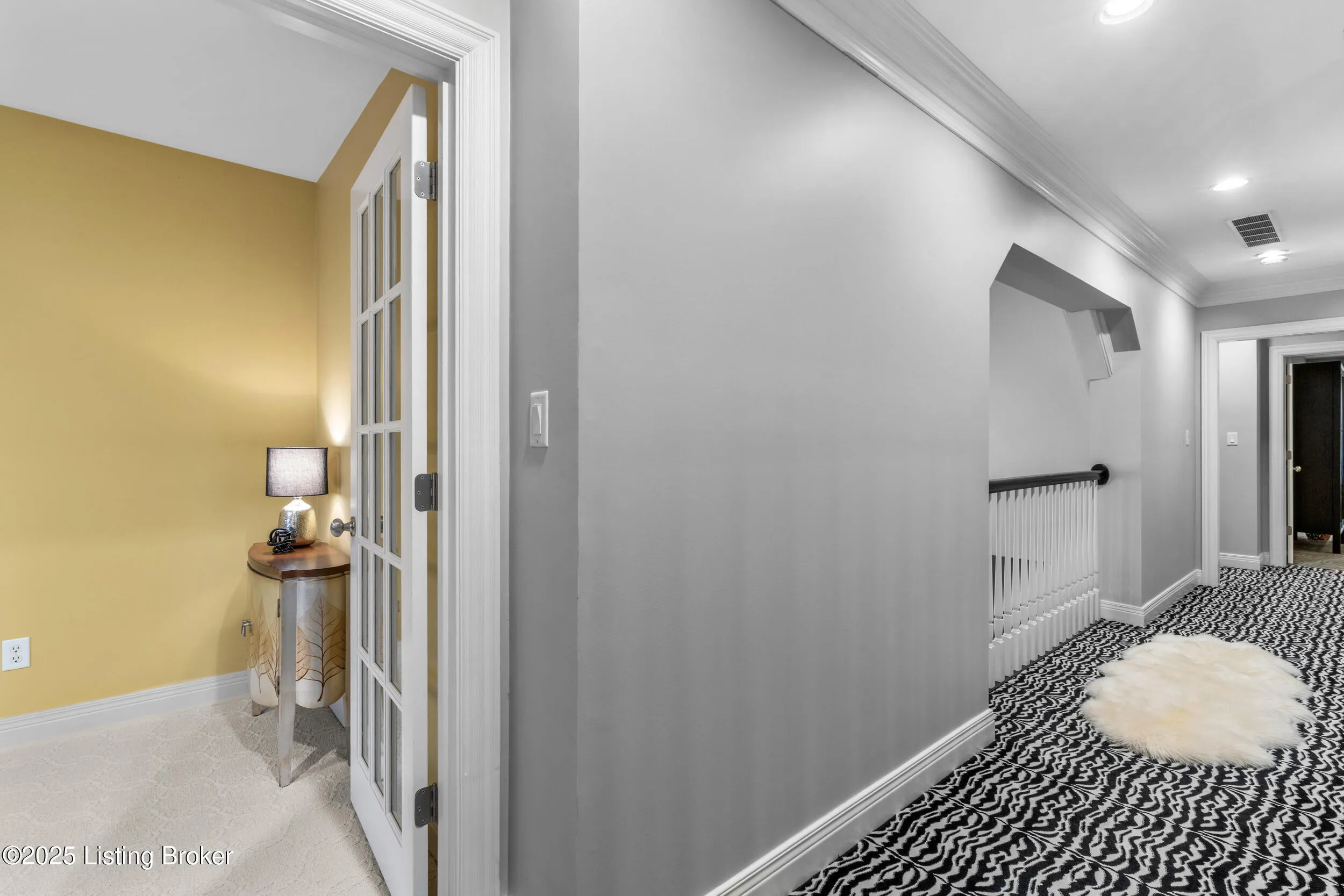 Louisville, Kentucky 40205, United States, 4 Bedrooms Bedrooms, ,5 BathroomsBathrooms,Residential,Active,216930