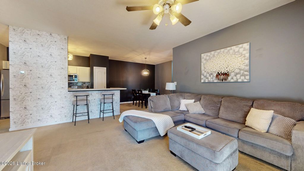 Photo of 9504 Magnolia Ridge Dr #101, Louisville, KY 40291 (MLS # 1711357)