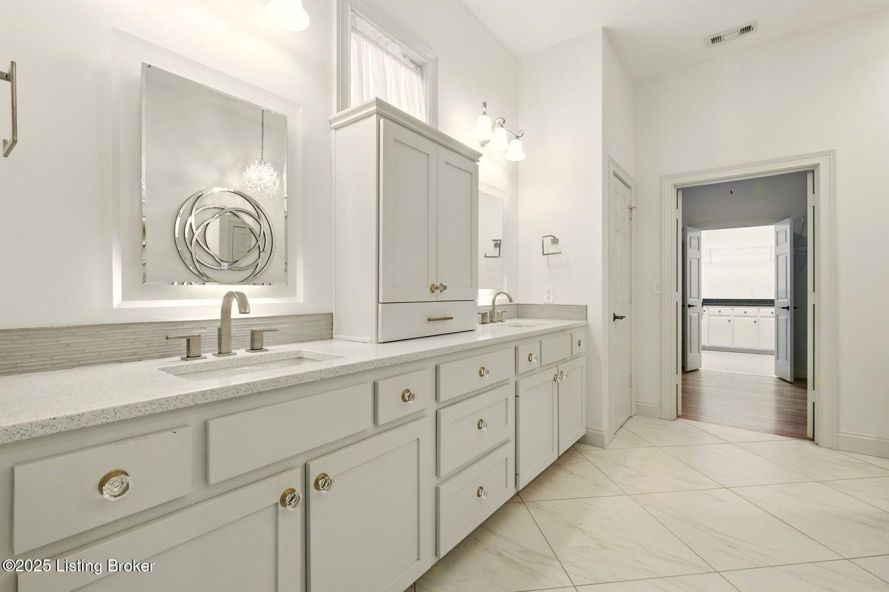 9144 Cranesbill Trace, Prospect, Pennsylvania image 23