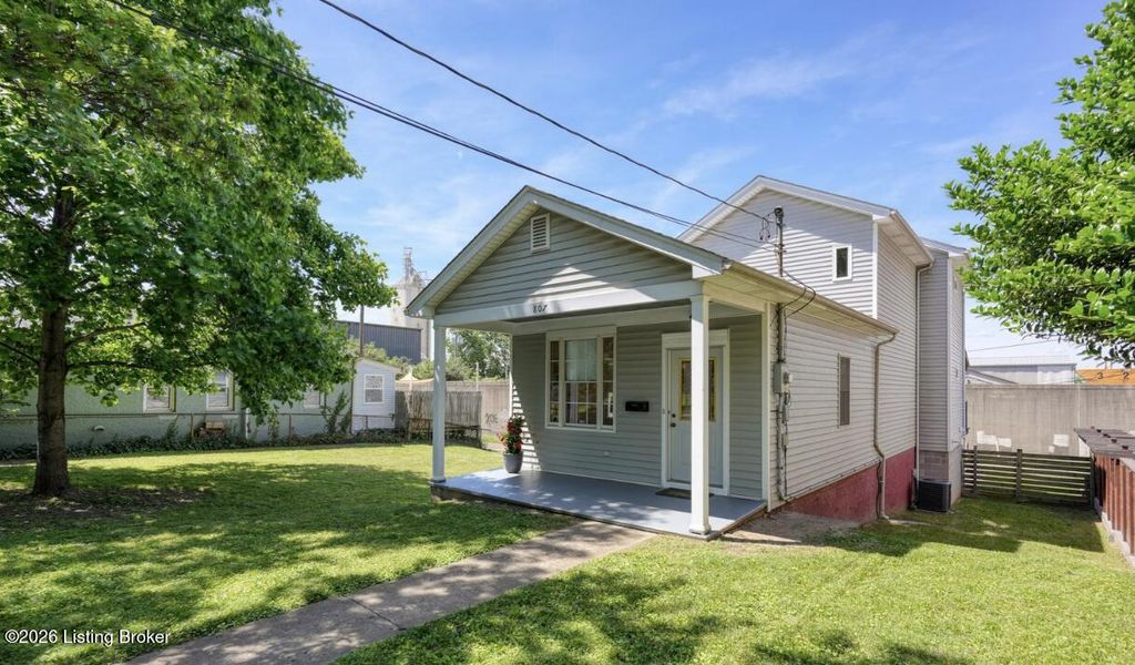 Photo of 807 Franklin St, Louisville, KY 40206 (MLS # 1710344)