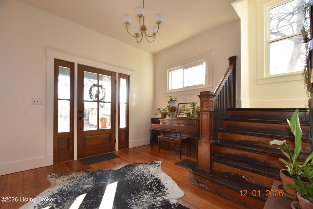 Photo of 411 Shelby Pkwy, Louisville, KY 40203 (MLS # 1709857)