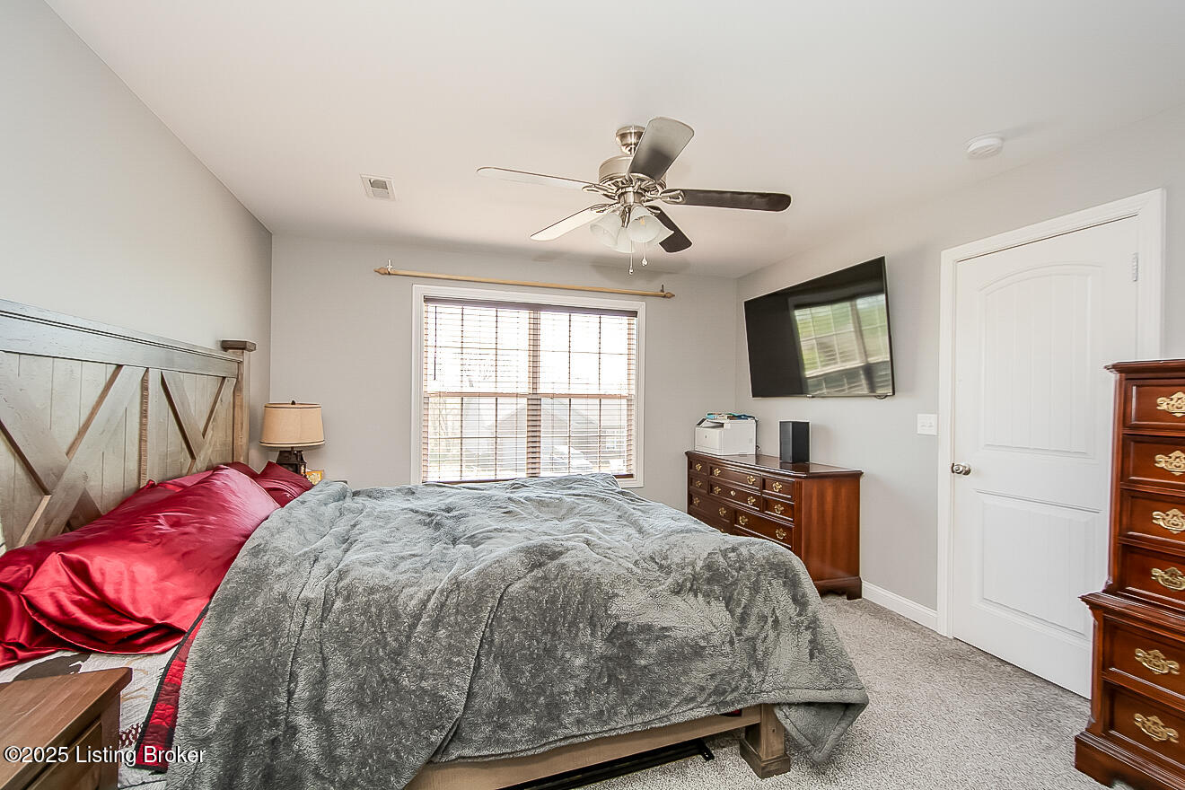 217 Sycamore Dr, Taylorsville, Pennsylvania image 13
