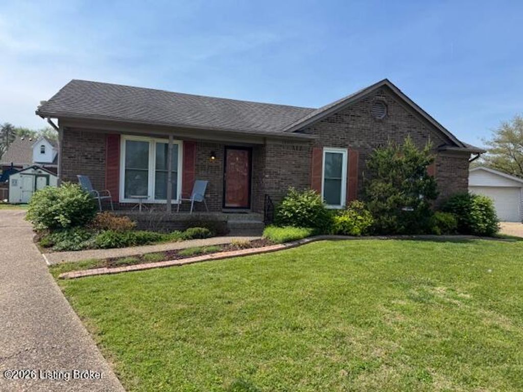 Photo of 10416 Duke Ct, Fairdale, KY 40118 (MLS # 1713969)