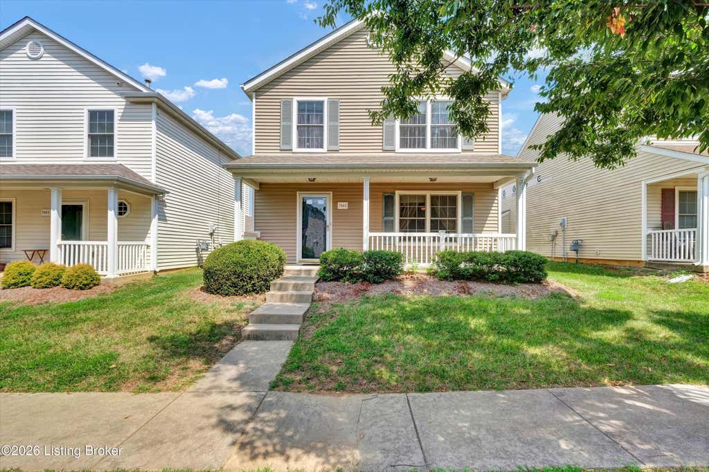Photo of 7005 Osprey Ridge Dr, Louisville, KY 40228 (MLS # 1727356)
