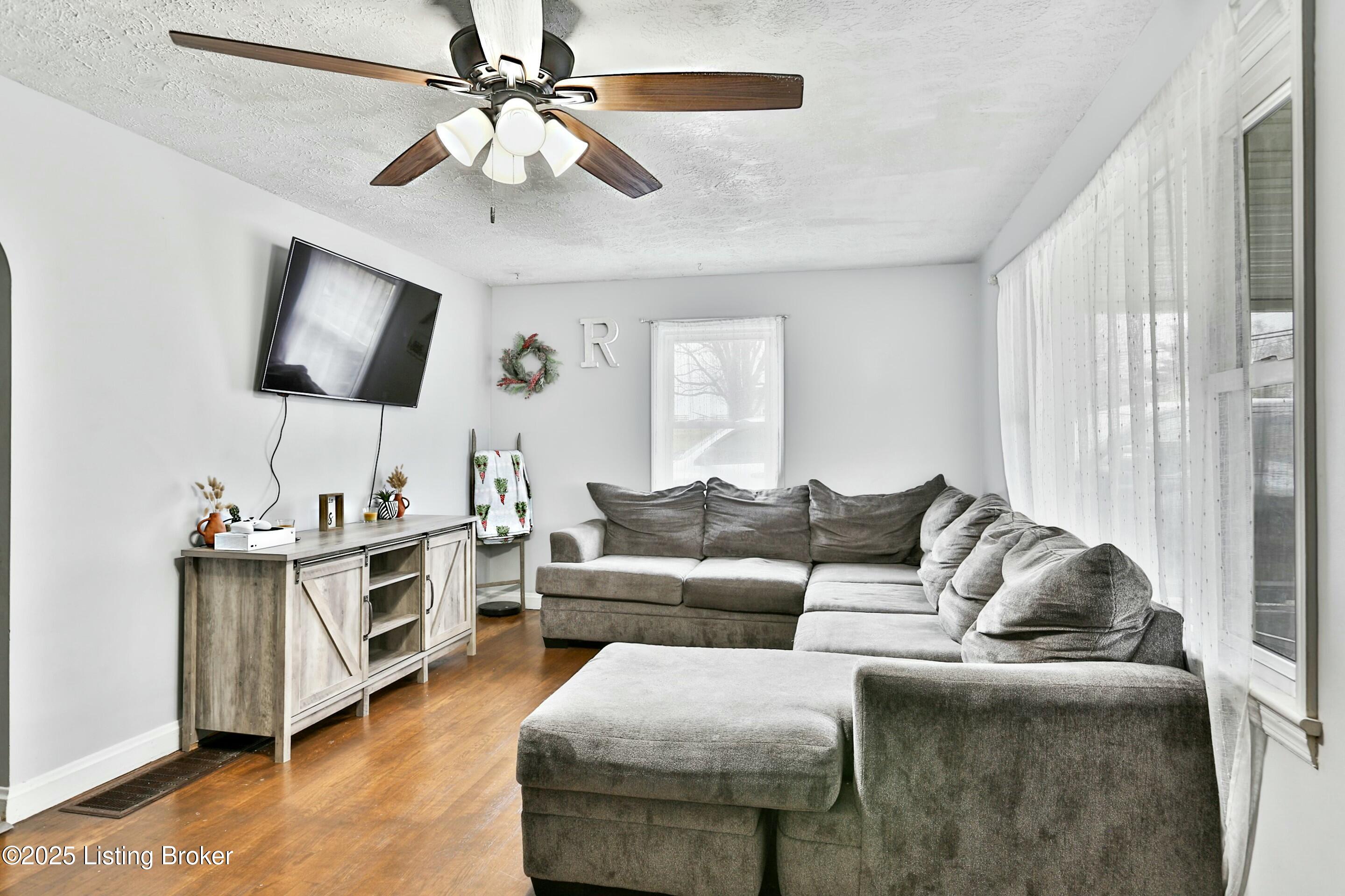 2767 Waddy Rd, Waddy, Kentucky image 4