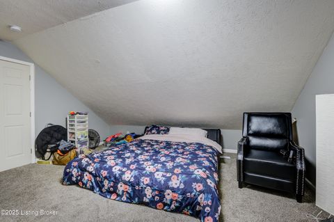Tiny photo for 911 S 32nd St, Louisville, KY 40211 (MLS # 1708757)