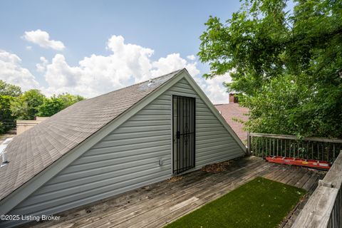 Tiny photo for 911 S 32nd St, Louisville, KY 40211 (MLS # 1708757)