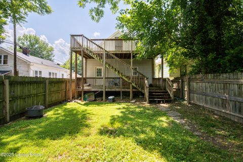 Tiny photo for 911 S 32nd St, Louisville, KY 40211 (MLS # 1708757)