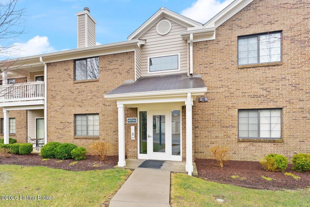 Photo of 10700 McMeekin Ln #205, Louisville, KY 40223 (MLS # 1710589)