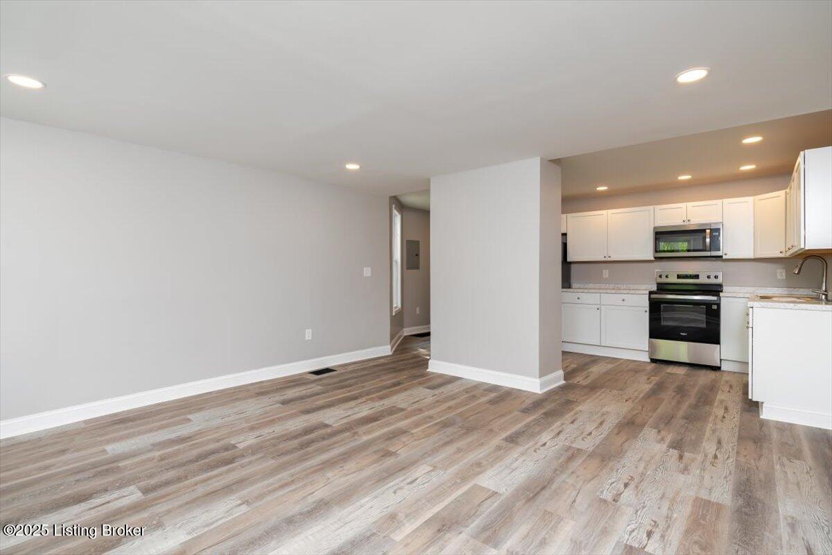 2632 Woodland Ave, Louisville, Pennsylvania image 5