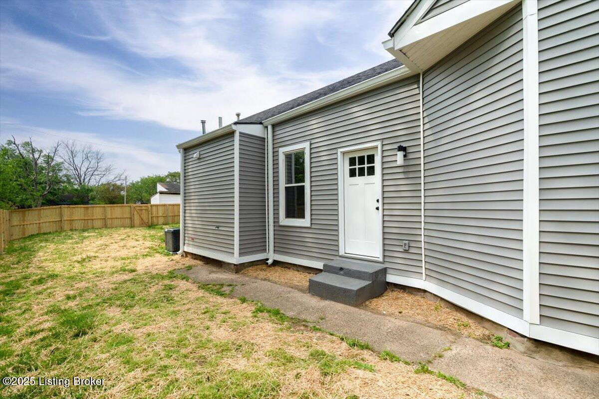 2632 Woodland Ave, Louisville, Pennsylvania image 15