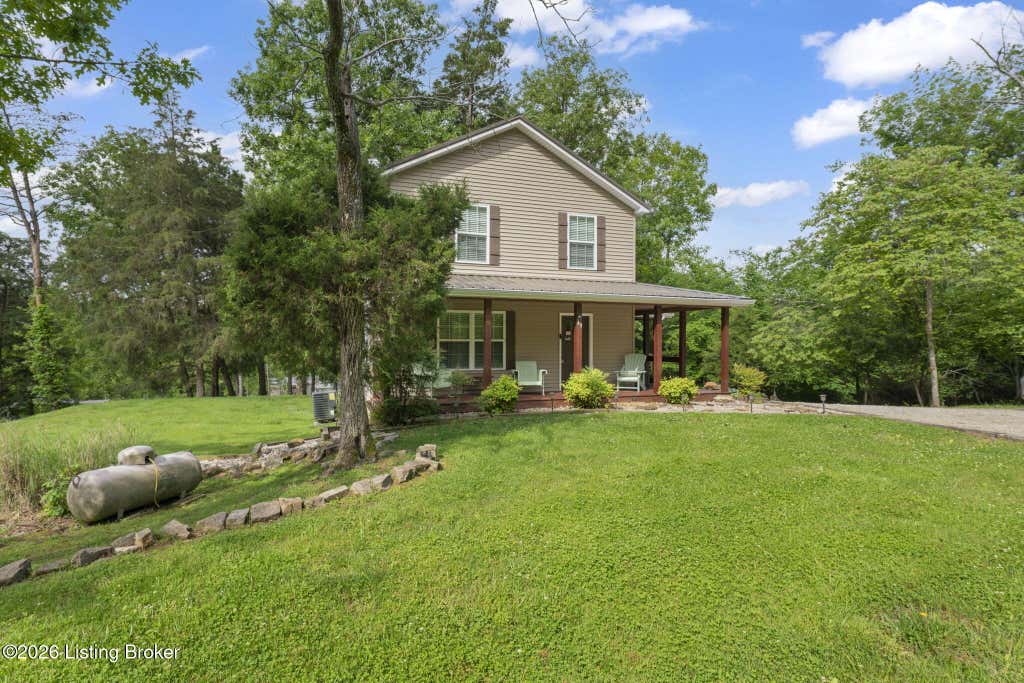 Photo of 49 Circle Dr, Clarkson, KY 42726 (MLS # 1720092)