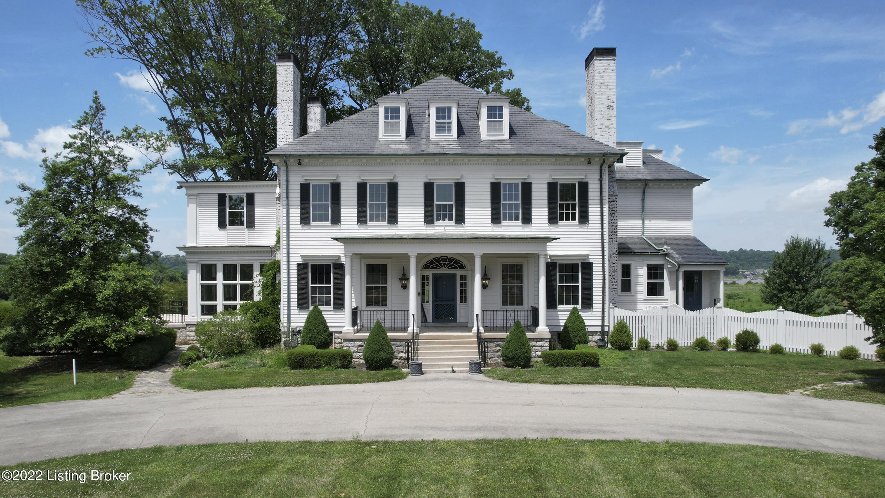 8234 Sutherland Farm Rd, Prospect, Kentucky image 1