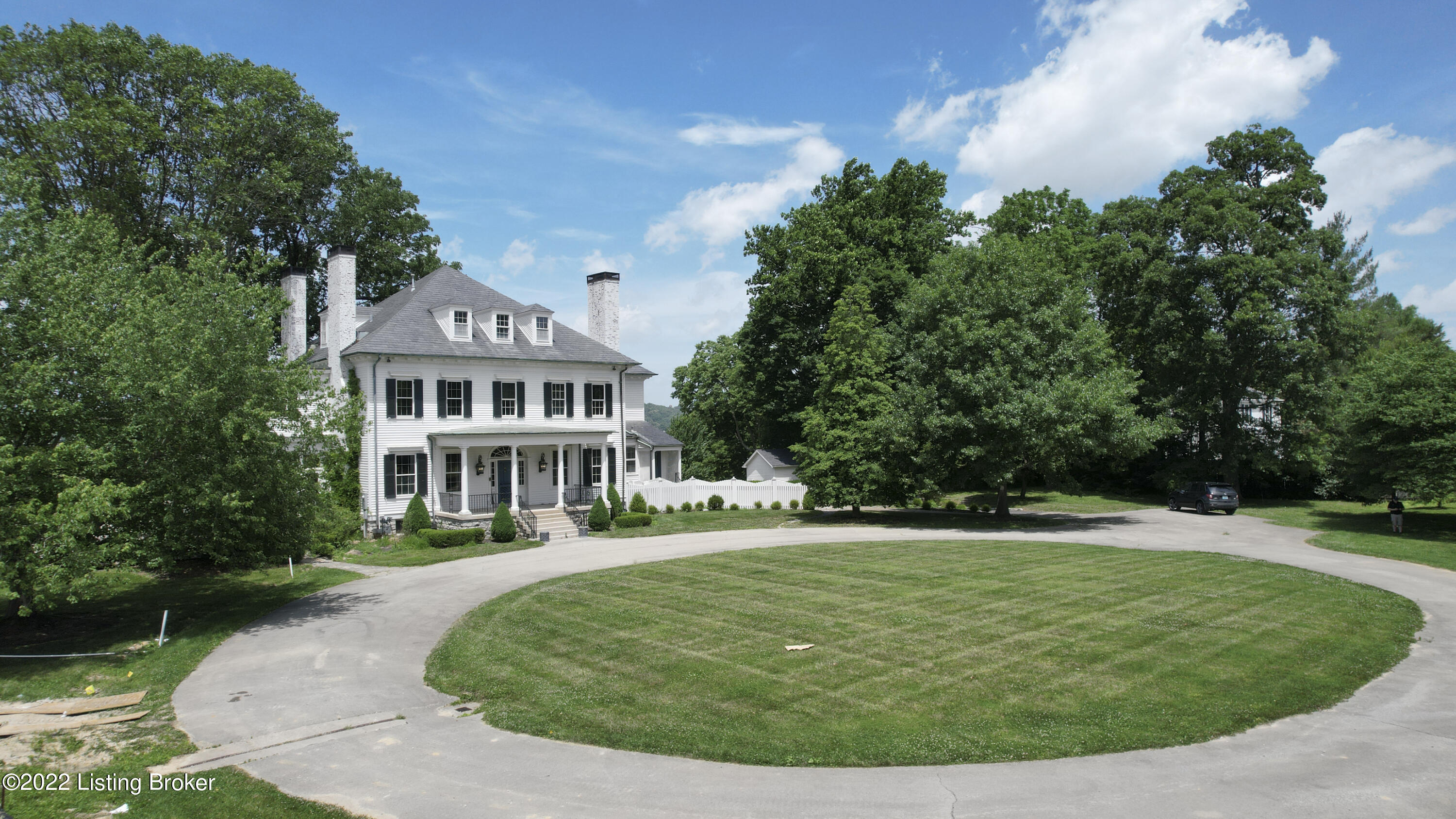 8234 Sutherland Farm Rd, Prospect, Kentucky image 3