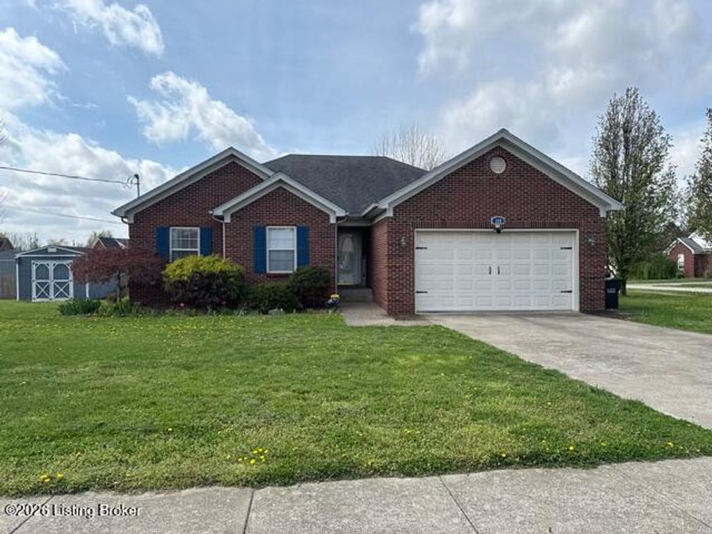 Photo of 114 Fillmore Cir, Mt Washington, KY 40047 (MLS # 1712999)
