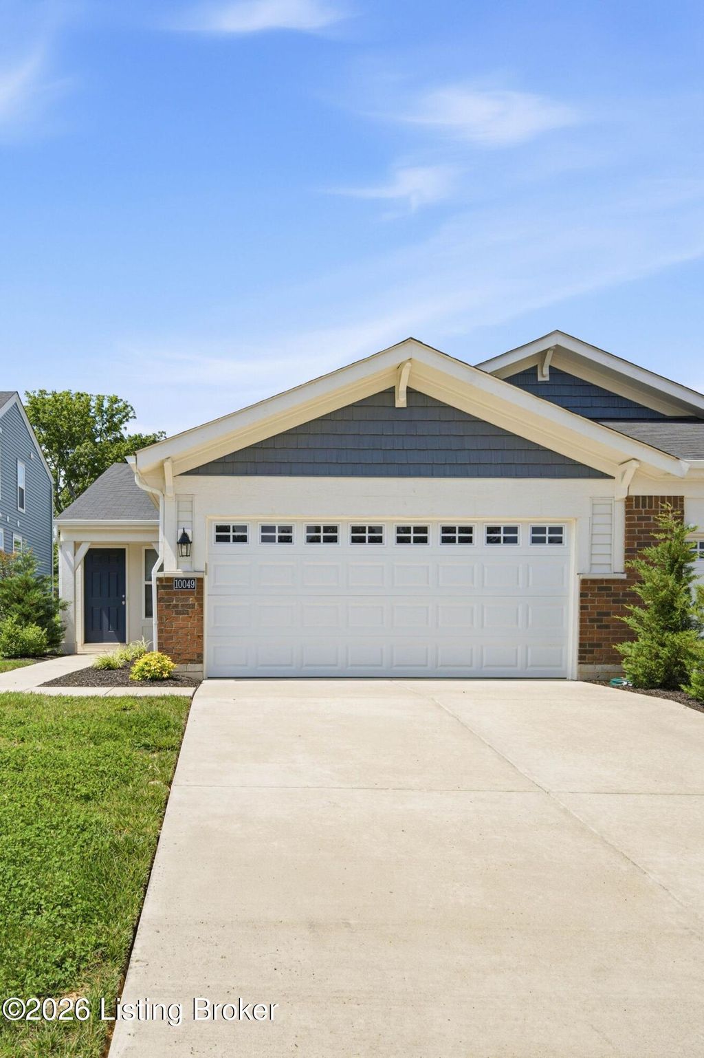 Photo of 10049 Windcrest Farms Ln, Louisville, KY 40291 (MLS # 1722435)