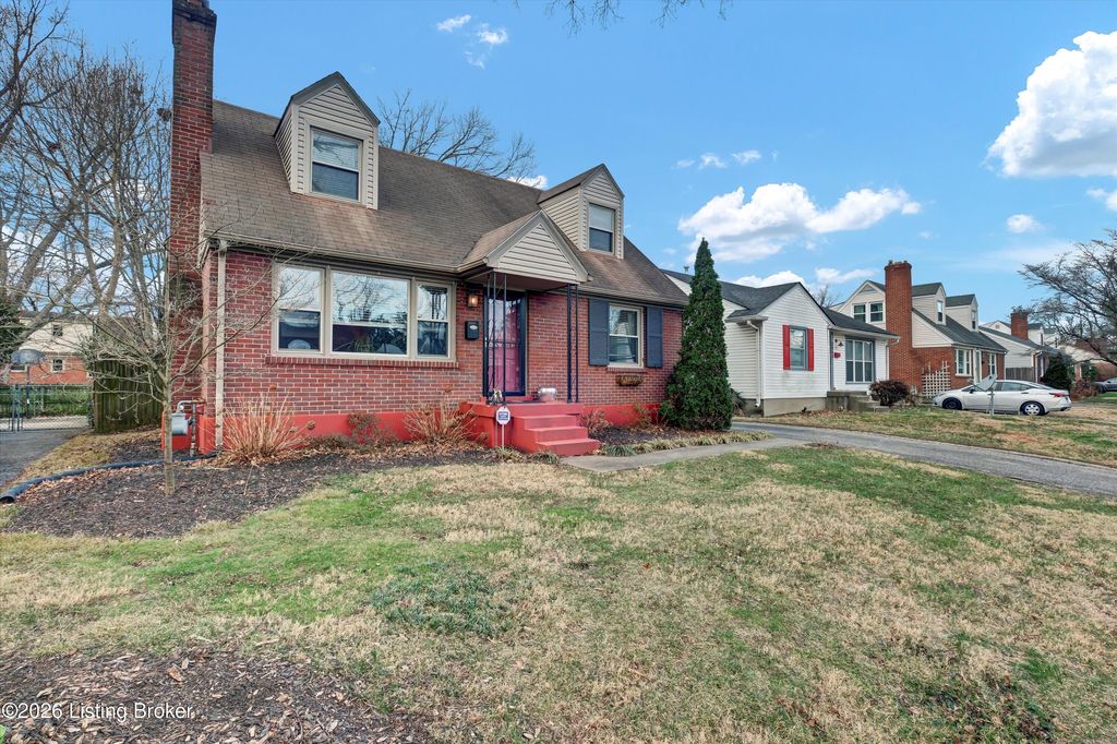 Photo of 3010 Talisman Rd, Louisville, KY 40220 (MLS # 1705908)