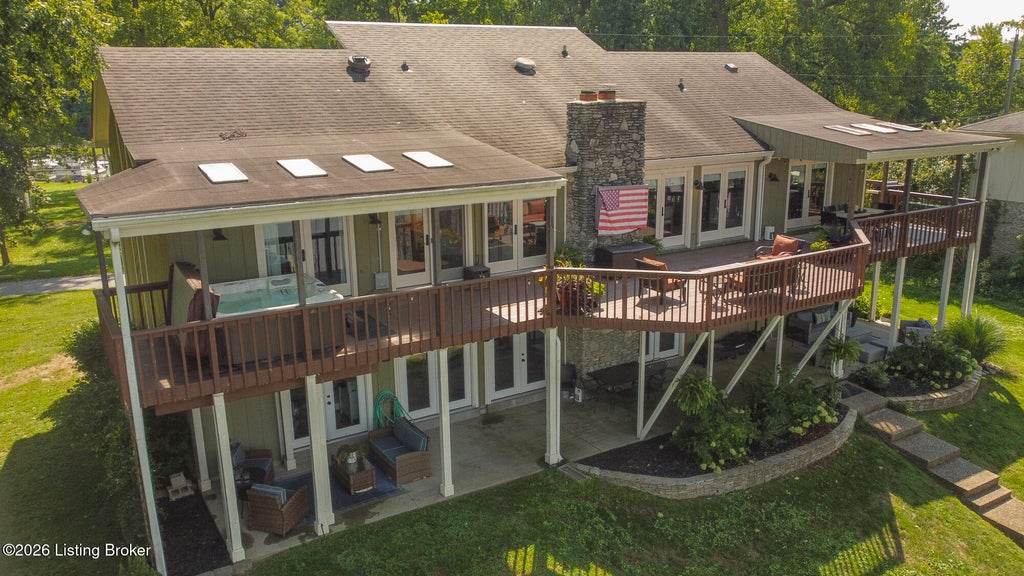 Photo of 3028 Belknap Beach Rd, Prospect, KY 40059 (MLS # 1727643)
