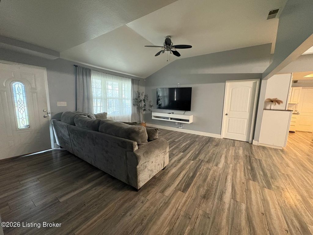 Photo of 7112 Ethan Allen Way, Louisville, KY 40272 (MLS # 1706154)