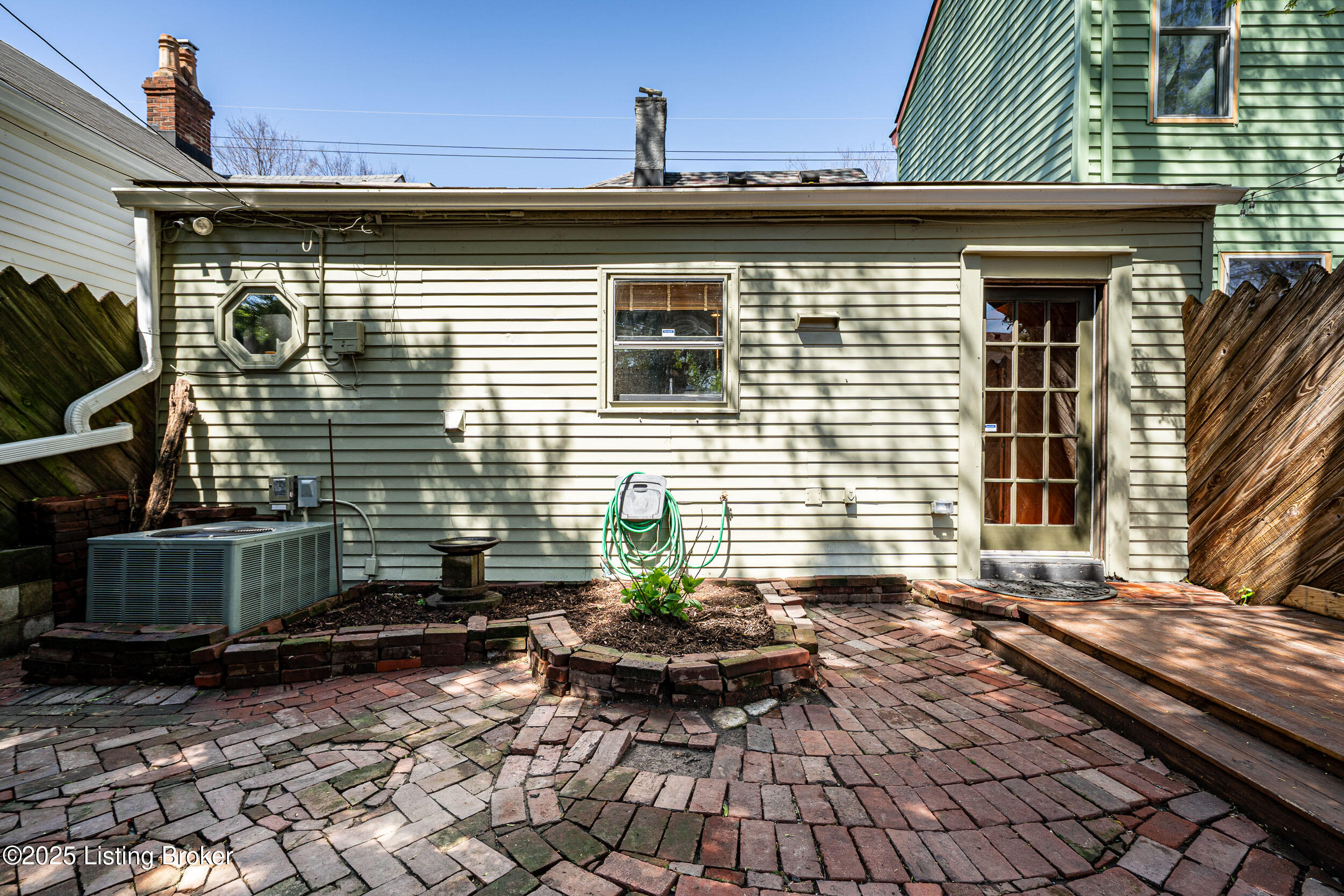 1324 E Breckinridge St, Louisville, Kentucky image 38