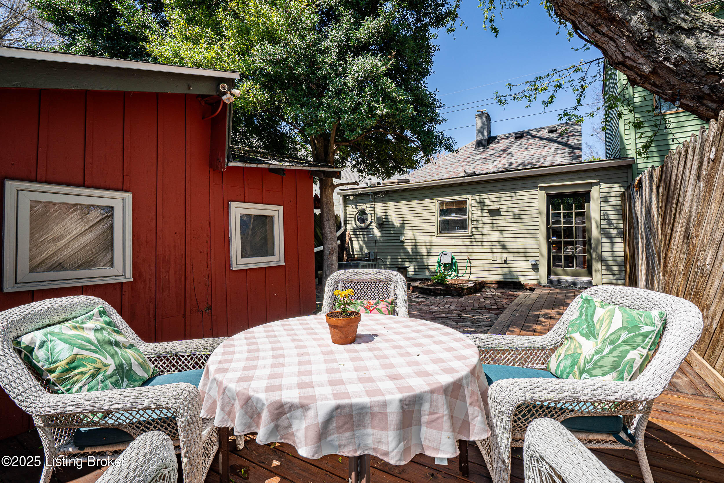 1324 E Breckinridge St, Louisville, Kentucky image 32