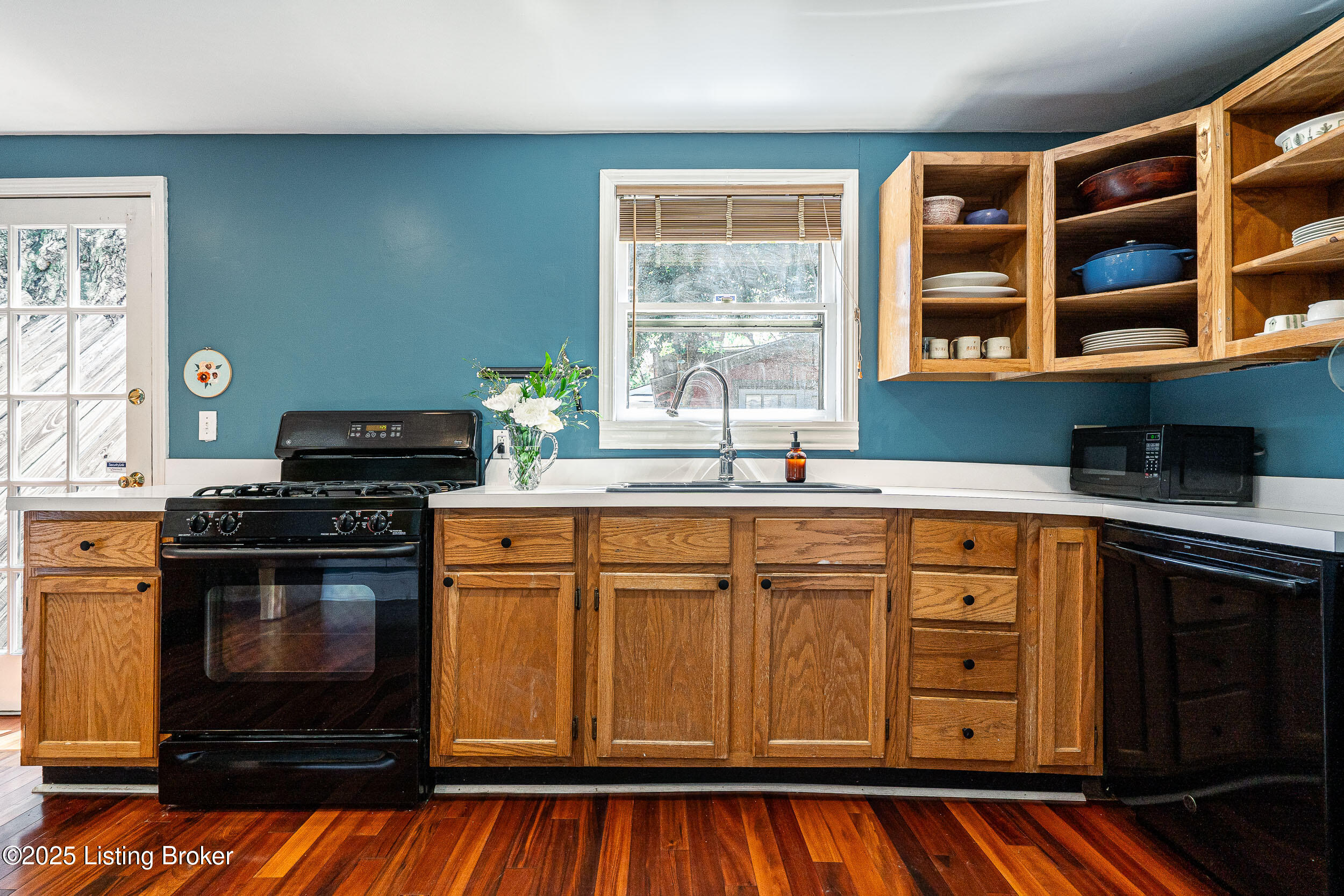 1324 E Breckinridge St, Louisville, Kentucky image 17