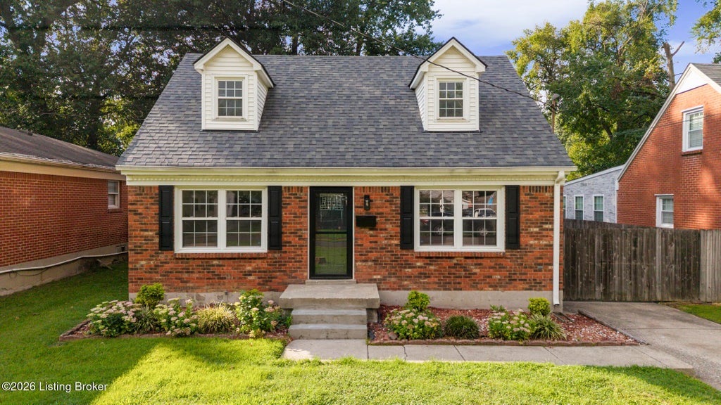 Photo of 719 Iroquois Ave, Louisville, KY 40214 (MLS # 1728411)