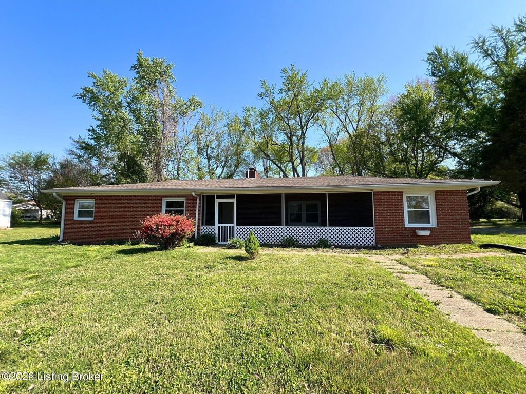 Photo of 110 W Pierson St, Fredonia, KY 42411 (MLS # 1714235)