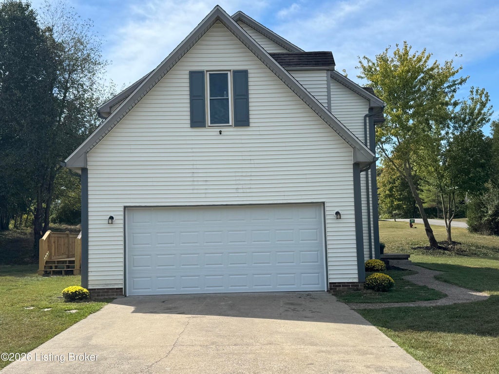 Photo of 1122 Grayson St, Leitchfield, KY 42754 (MLS # 1730957)