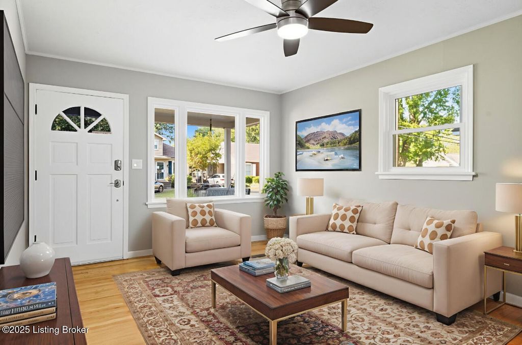 Photo of 4014 Massie Ave, Louisville, KY 40207 (MLS # 1704889)