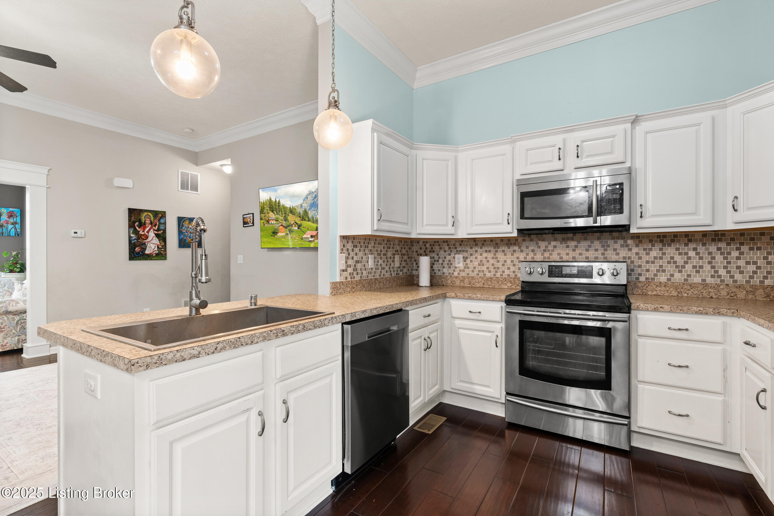 17810 Birch Bend Cir, Fisherville, Kentucky image 15