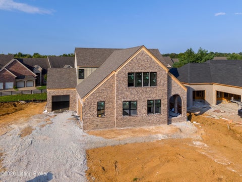 Homes For Sale - 3118 Littlecote Ln<br/> Louisville, KY 40245