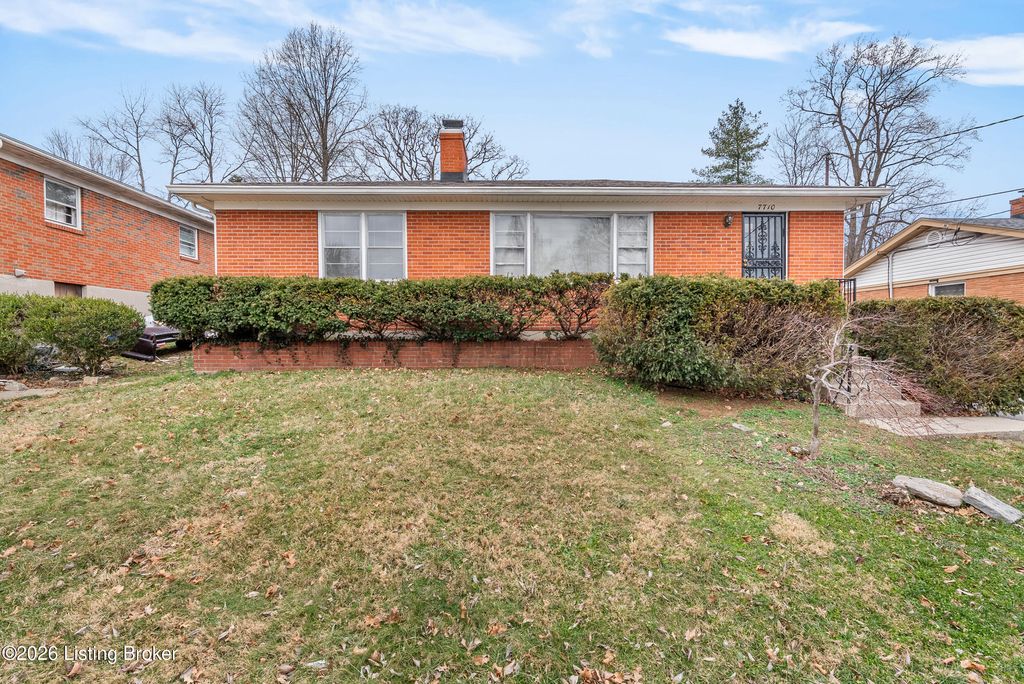 Photo of 7710 Sierra Trail, Louisville, KY 40214 (MLS # 1708943)