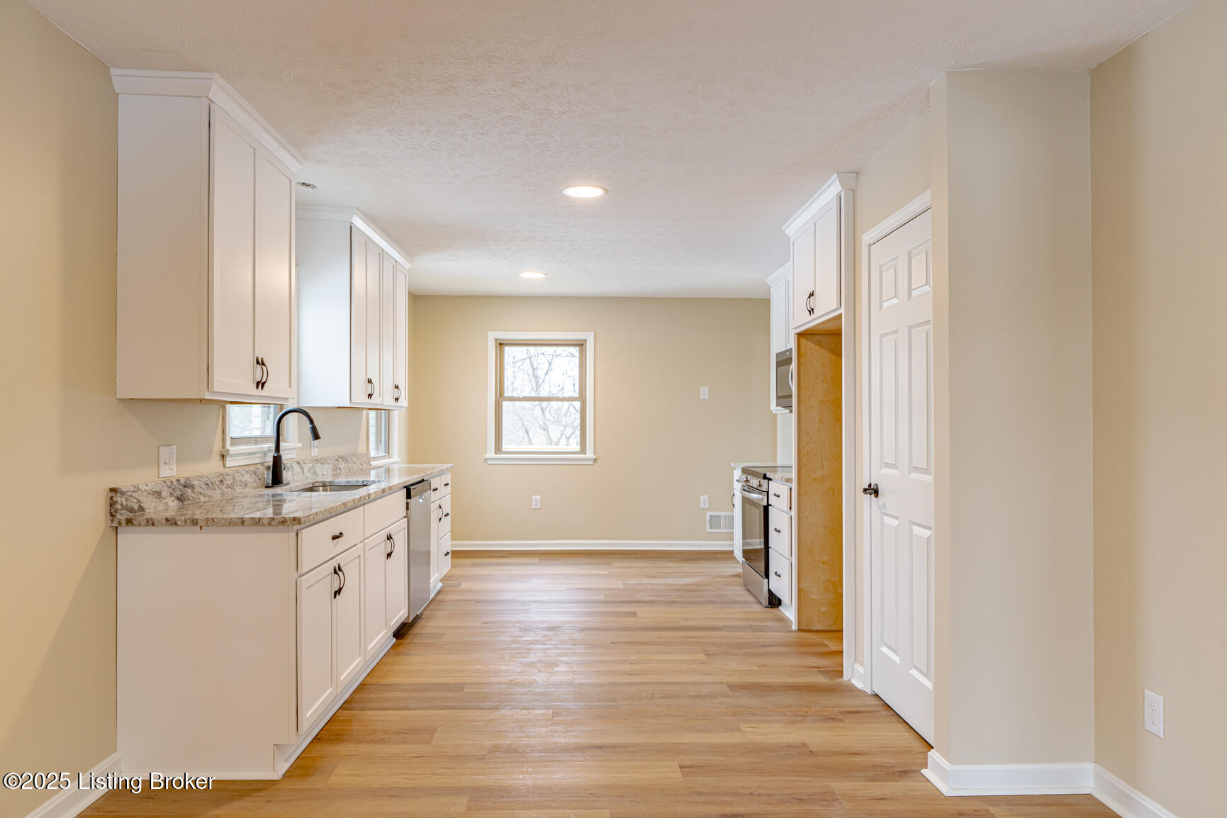 3502 Rock Rose Ln, La Grange, Kentucky image 13