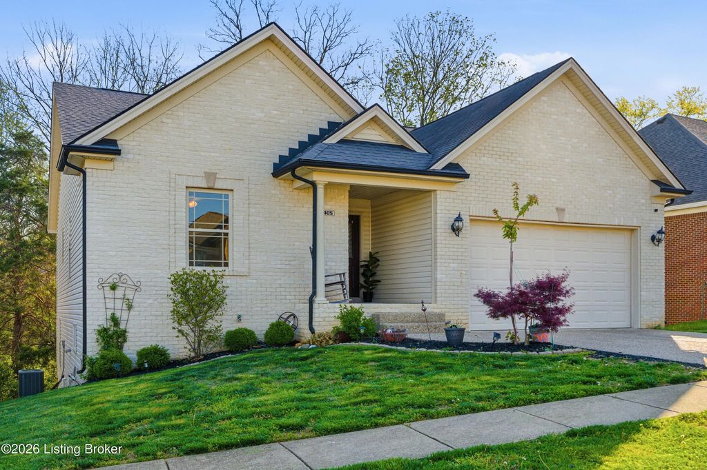 Photo of 6405 Hollow Tree Rd, Louisville, KY 40228 (MLS # 1713920)