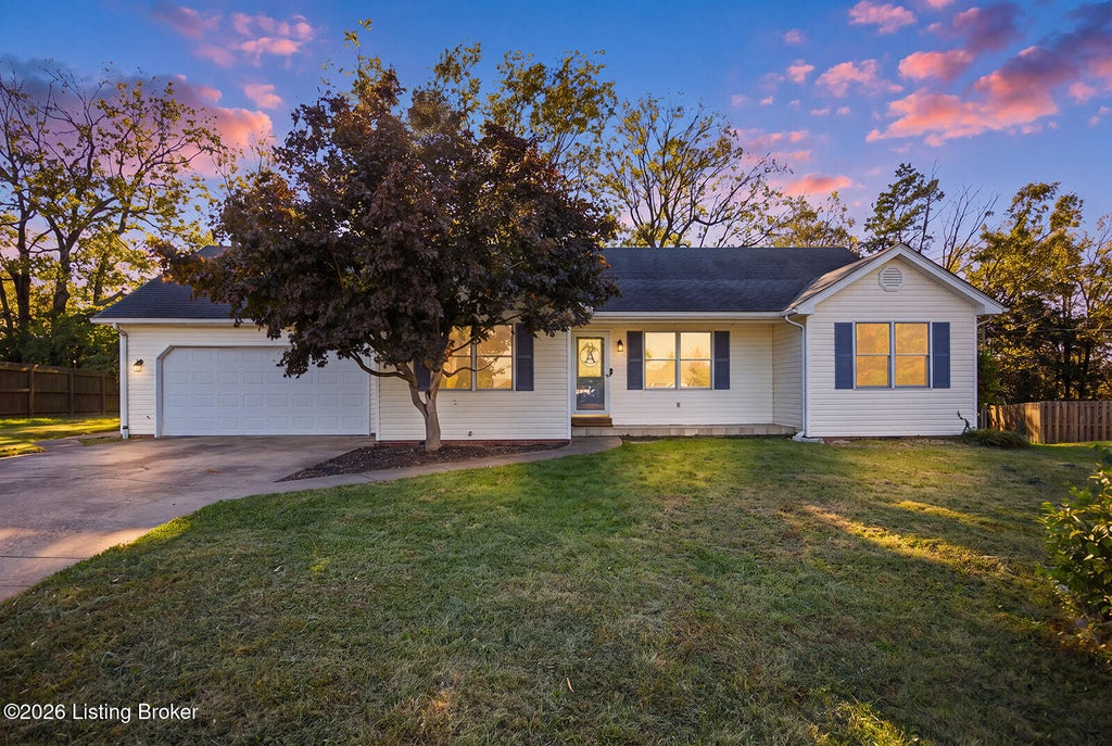 Photo of 1218 Melanie Ct, Lawrenceburg, KY 40342 (MLS # 1733026)