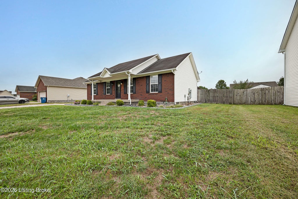 Photo of 448 Hensley Rd, Shepherdsville, KY 40165 (MLS # 1730095)