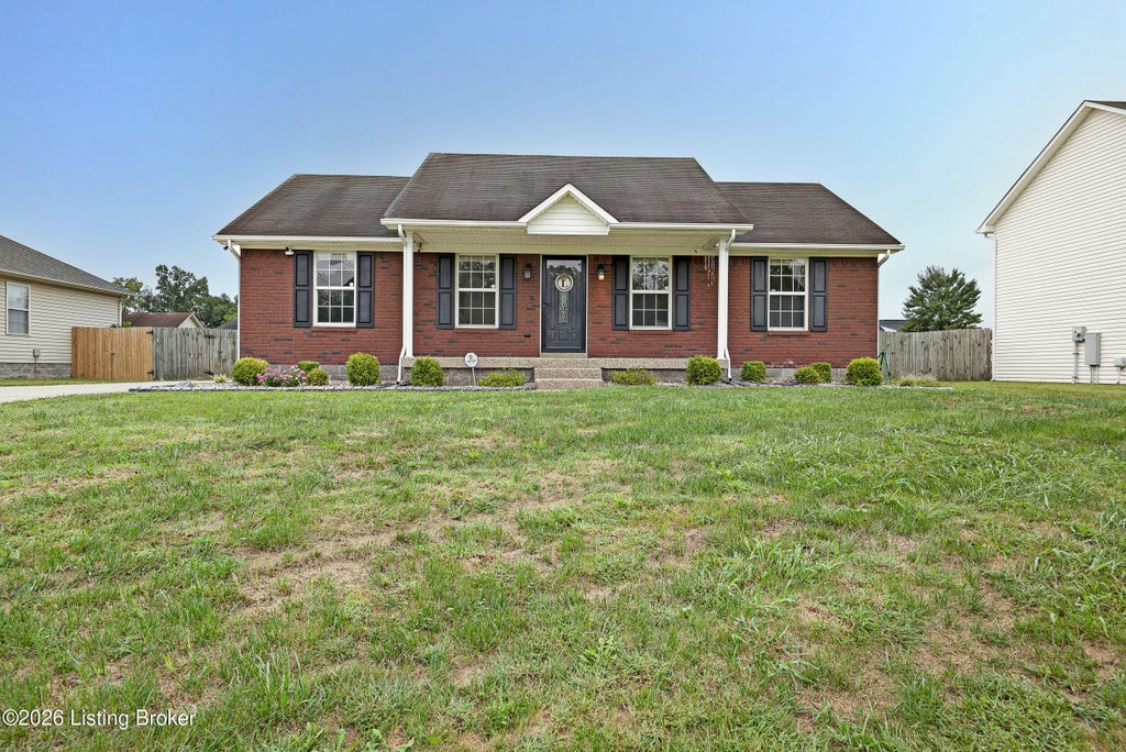 Photo of 448 Hensley Rd, Shepherdsville, KY 40165 (MLS # 1730095)