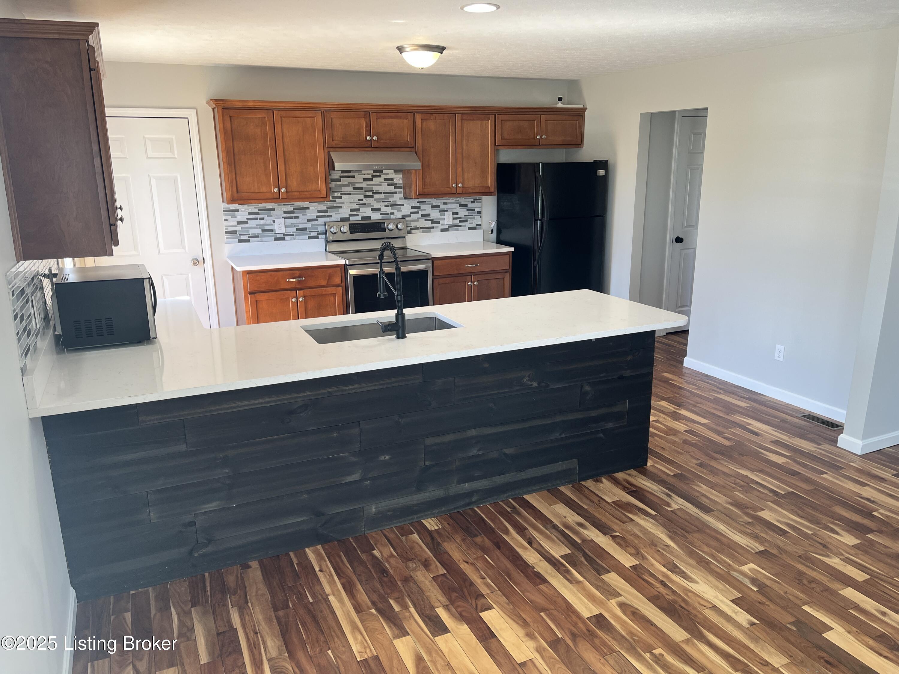 106 Blenheim Blvd, Radcliff, Kentucky image 7