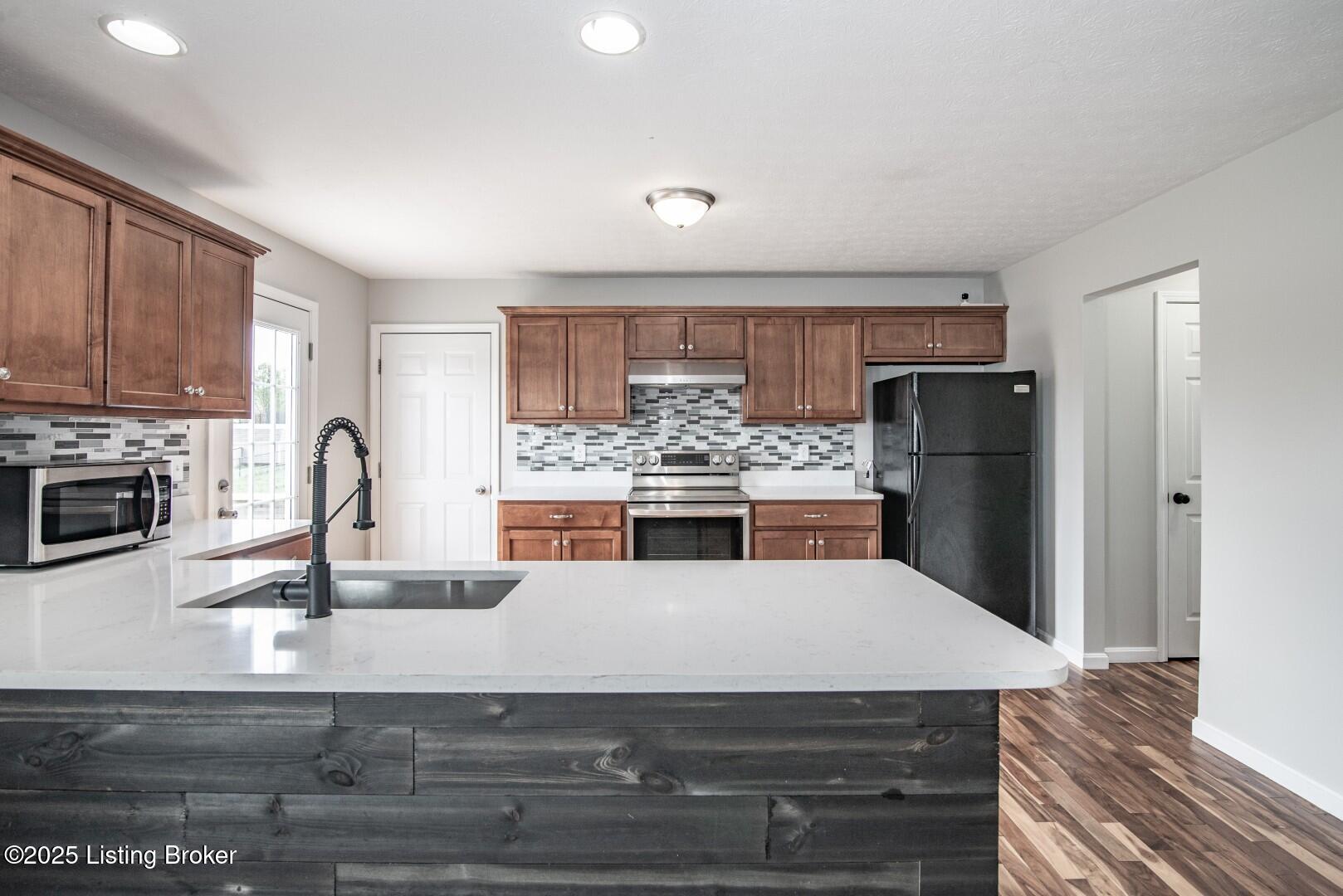 106 Blenheim Blvd, Radcliff, Kentucky image 24
