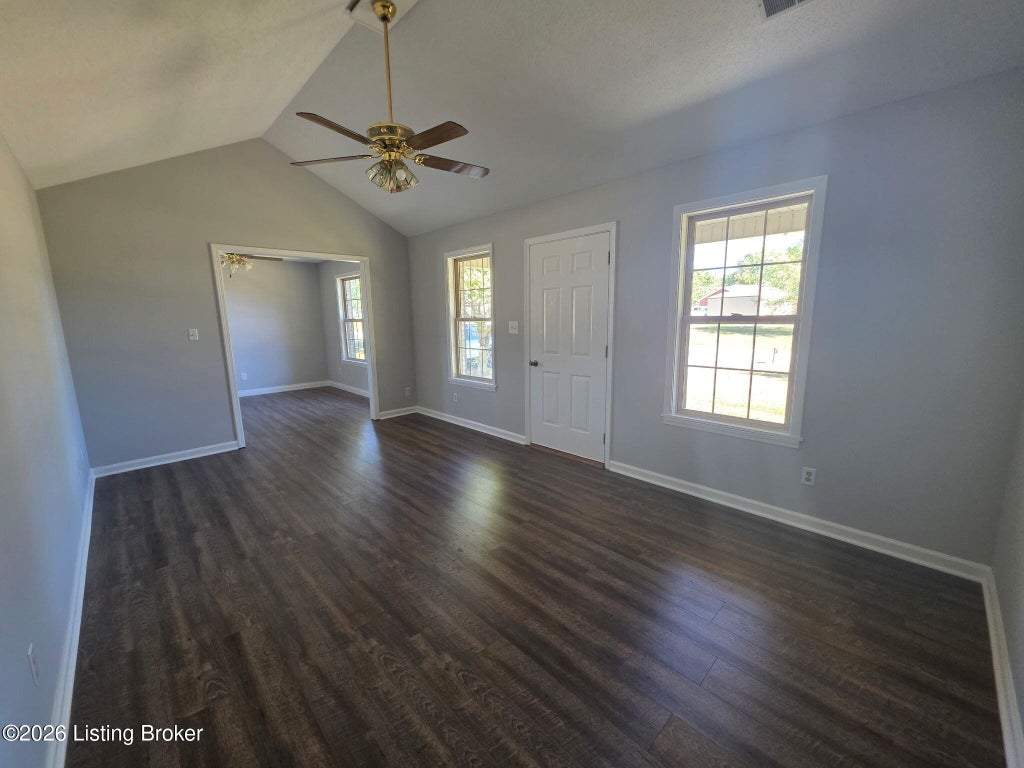 Photo of 470 American Dr, Bardstown, KY 40004 (MLS # 1730504)