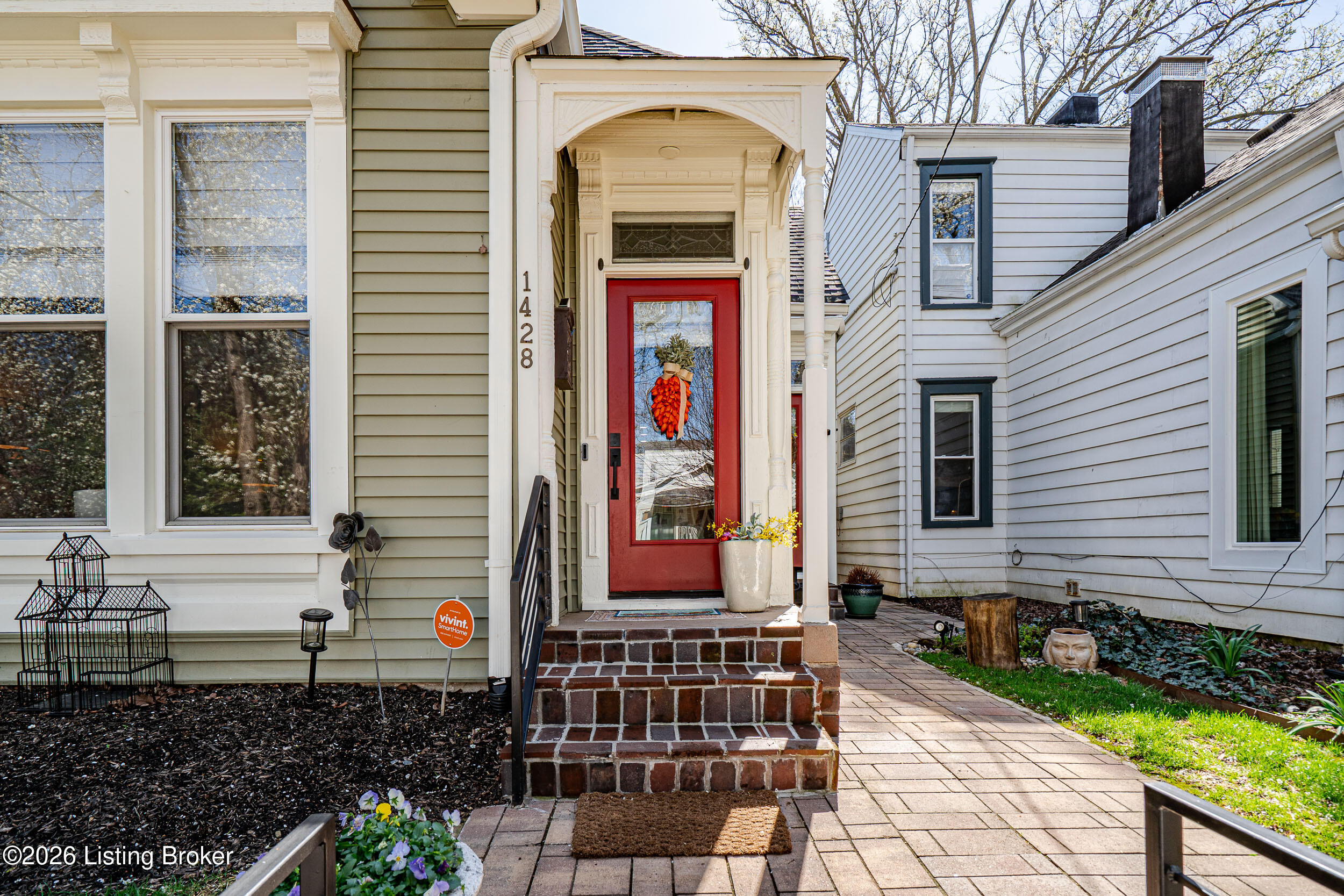 1428 Christy Ave