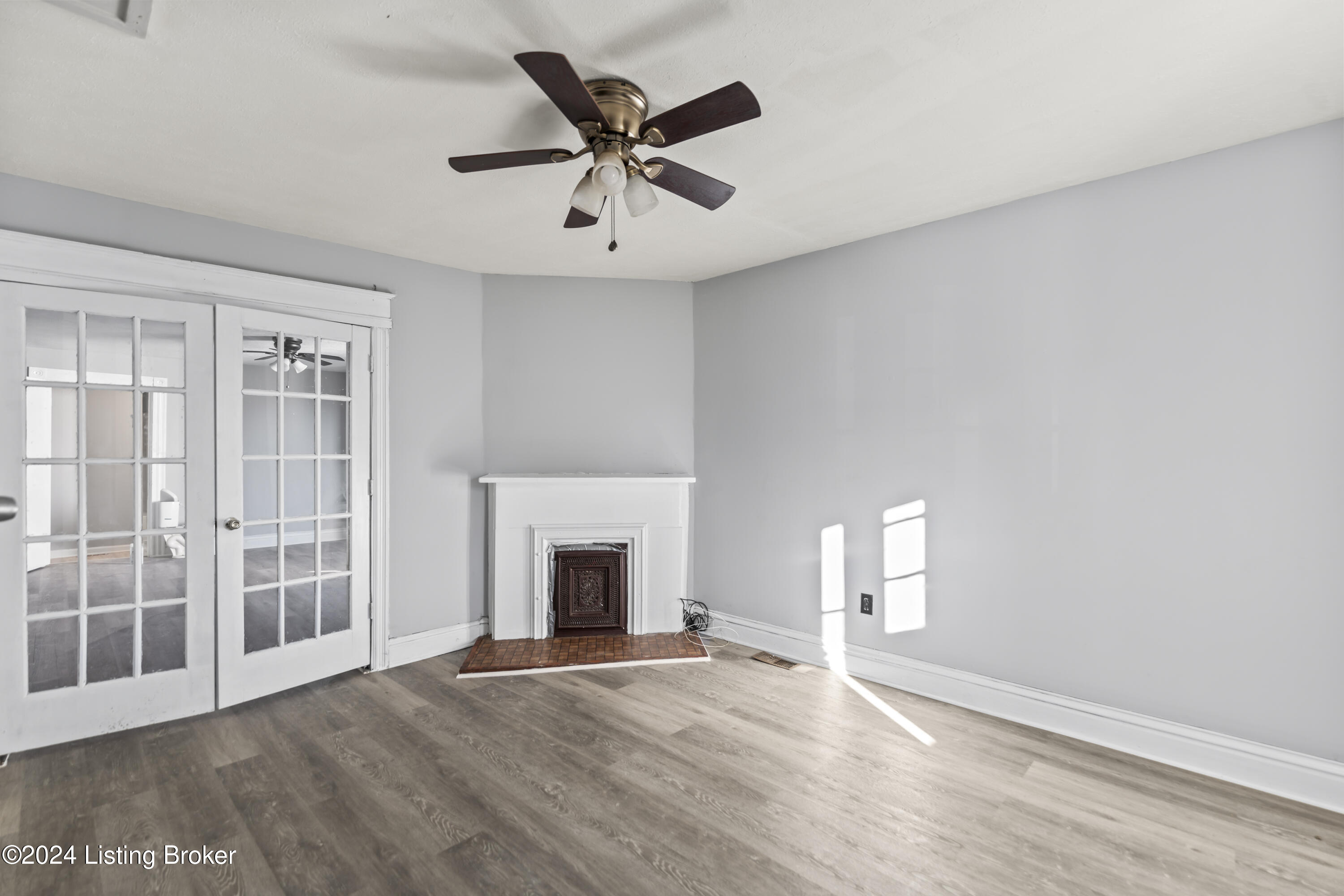 Louisville, Kentucky 40211, United States, 1 Bedroom Bedrooms, ,1 BathroomBathrooms,Residential,Active,27719