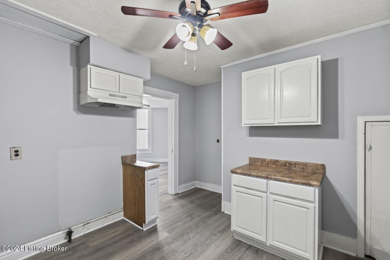 Louisville, Kentucky 40211, United States, 1 Bedroom Bedrooms, ,1 BathroomBathrooms,Residential,Active,27719