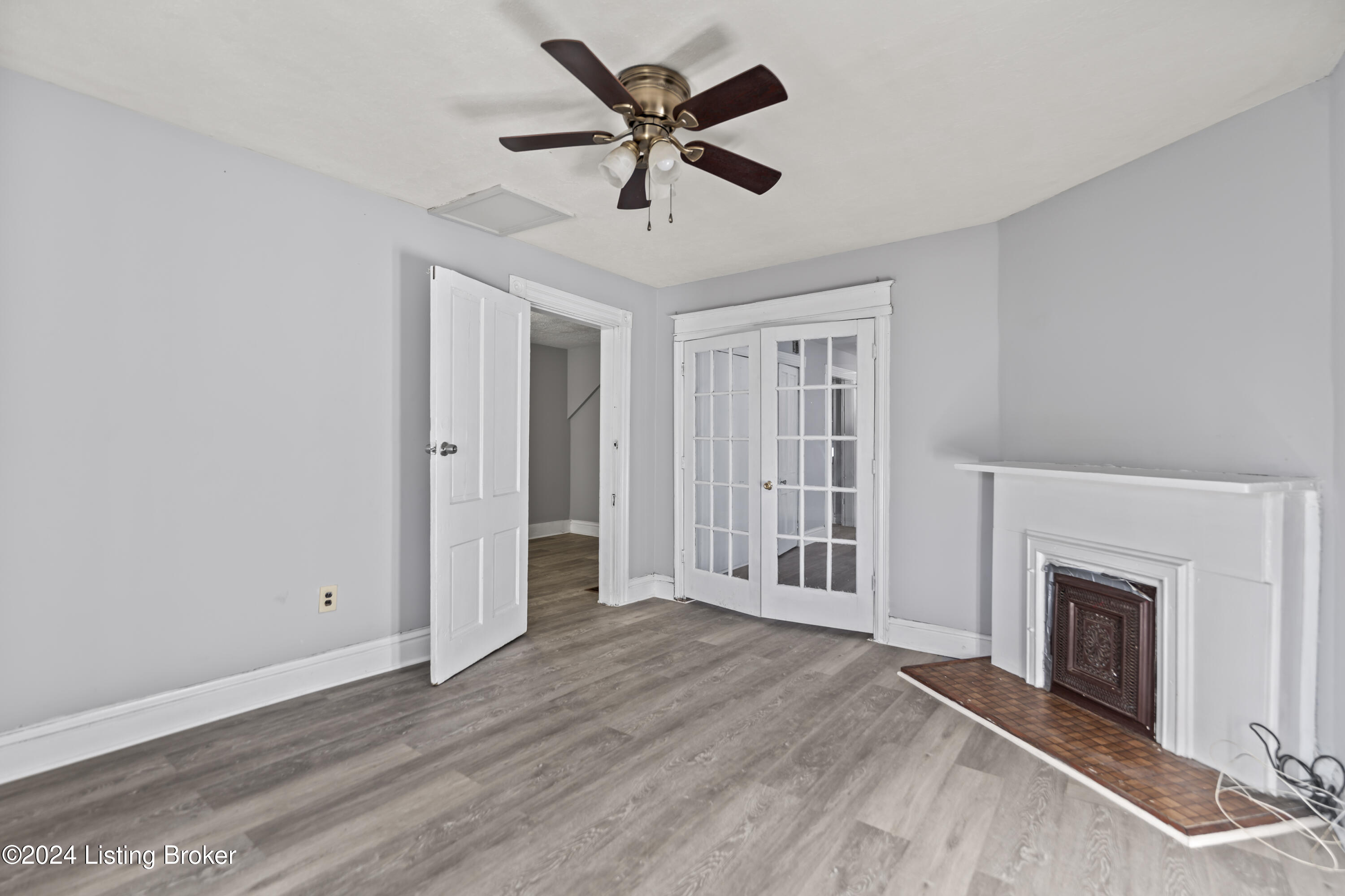 Louisville, Kentucky 40211, United States, 1 Bedroom Bedrooms, ,1 BathroomBathrooms,Residential,Active,27719