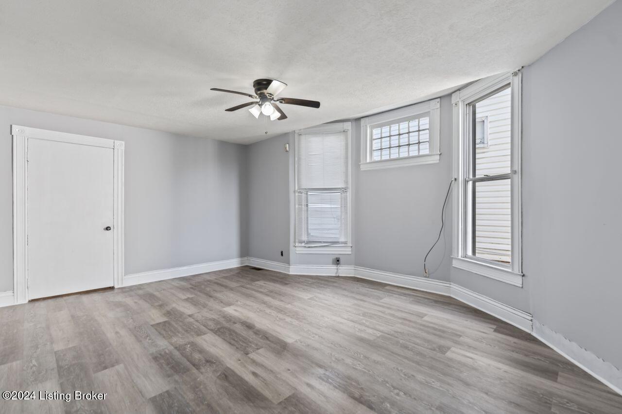 Louisville, Kentucky 40211, United States, 1 Bedroom Bedrooms, ,1 BathroomBathrooms,Residential,Active,27719