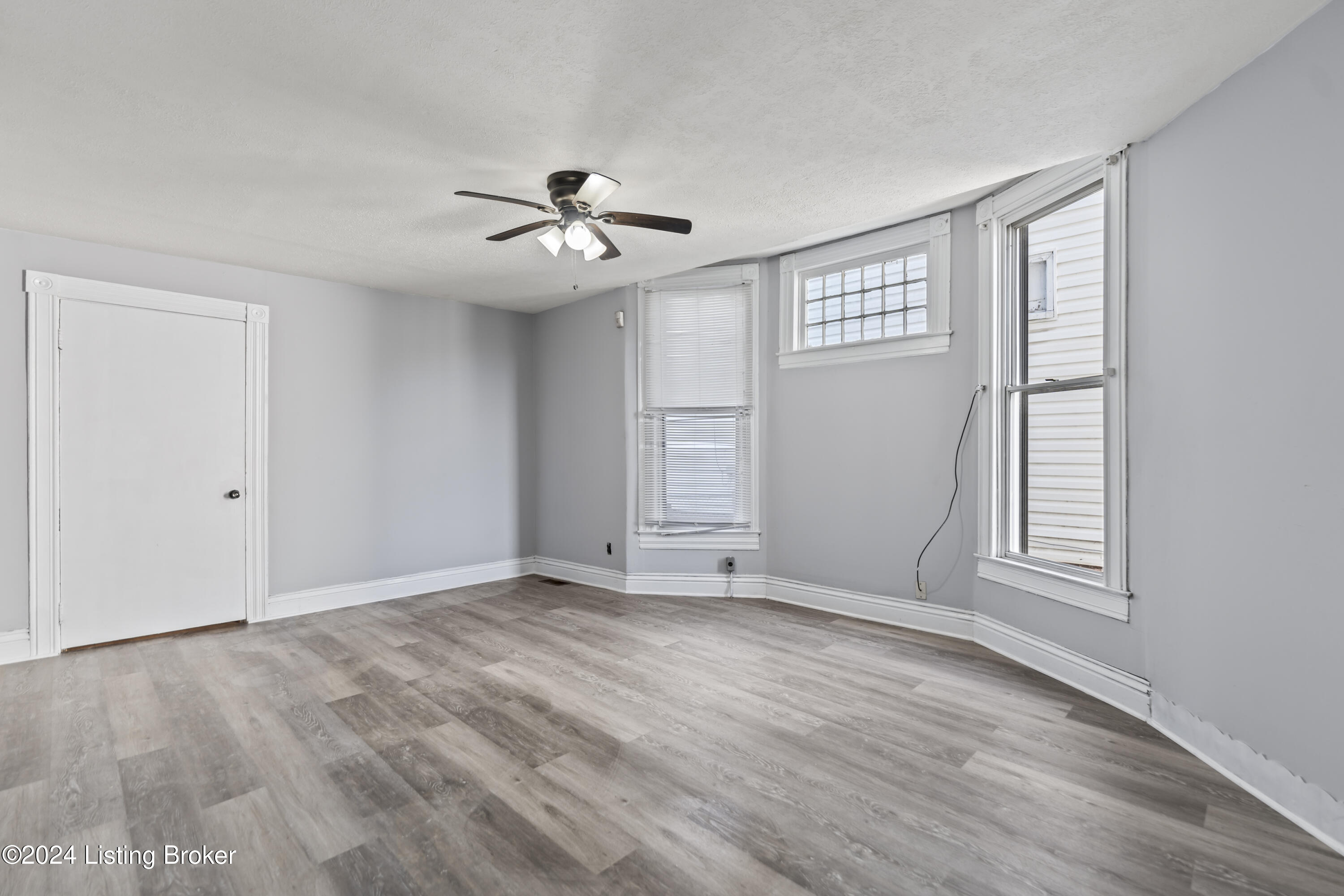 Louisville, Kentucky 40211, United States, 1 Bedroom Bedrooms, ,1 BathroomBathrooms,Residential,Active,27719