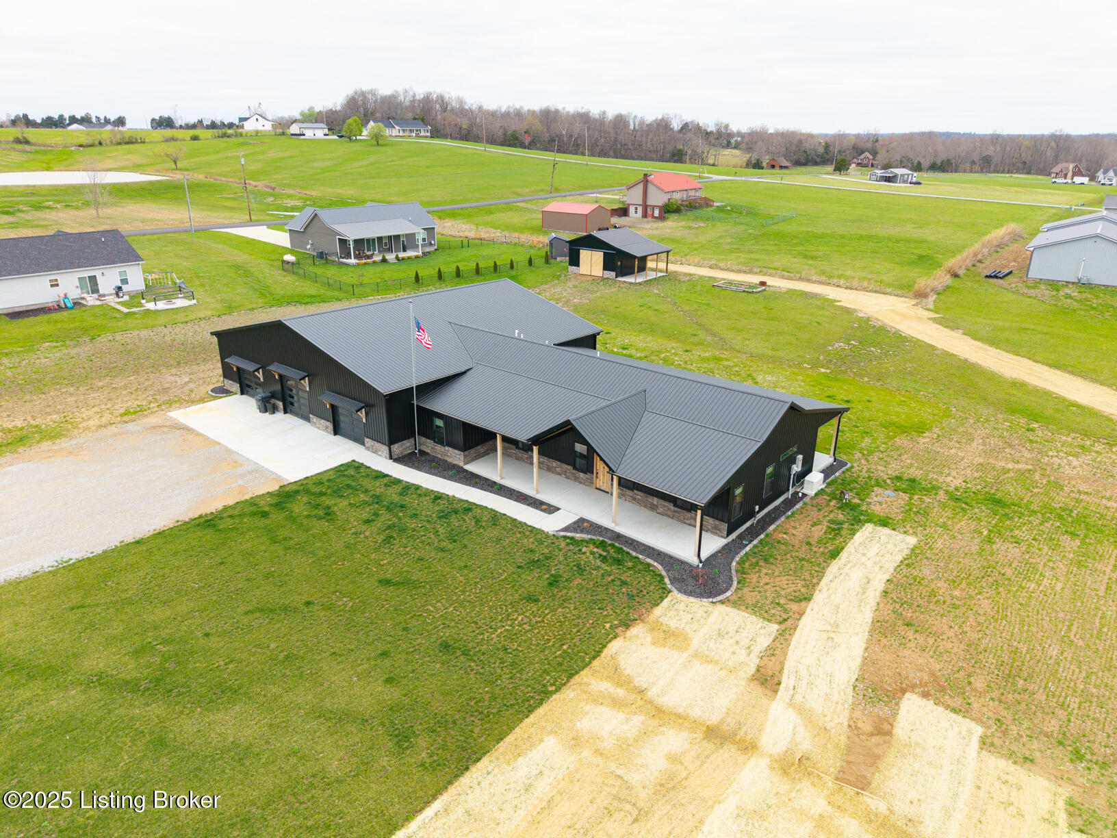 62 Shannon Way, Clarkson, Kentucky image 11