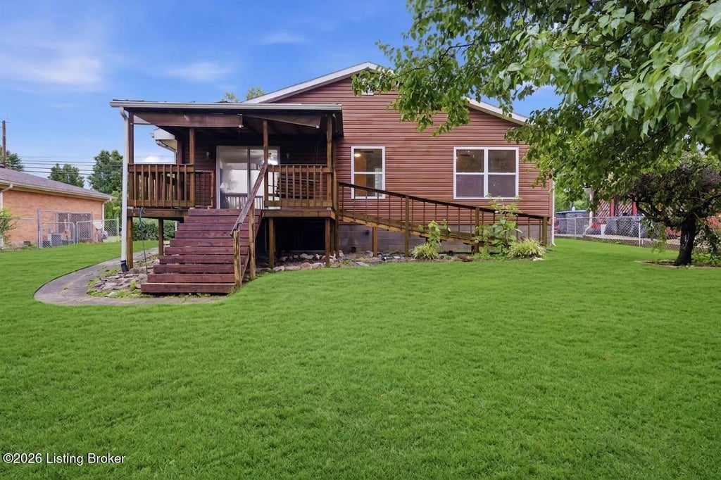 Photo of 9622 Maple Rd, Louisville, KY 40229 (MLS # 1721288)