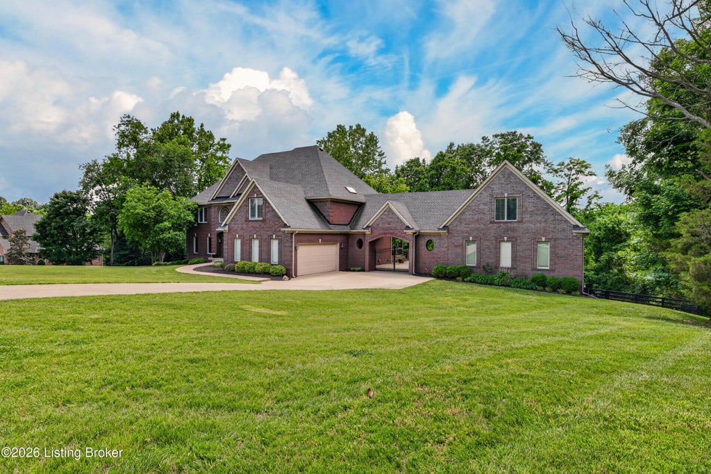 Photo of 12307 Ridgeview Dr, Goshen, KY 40026 (MLS # 1729202)